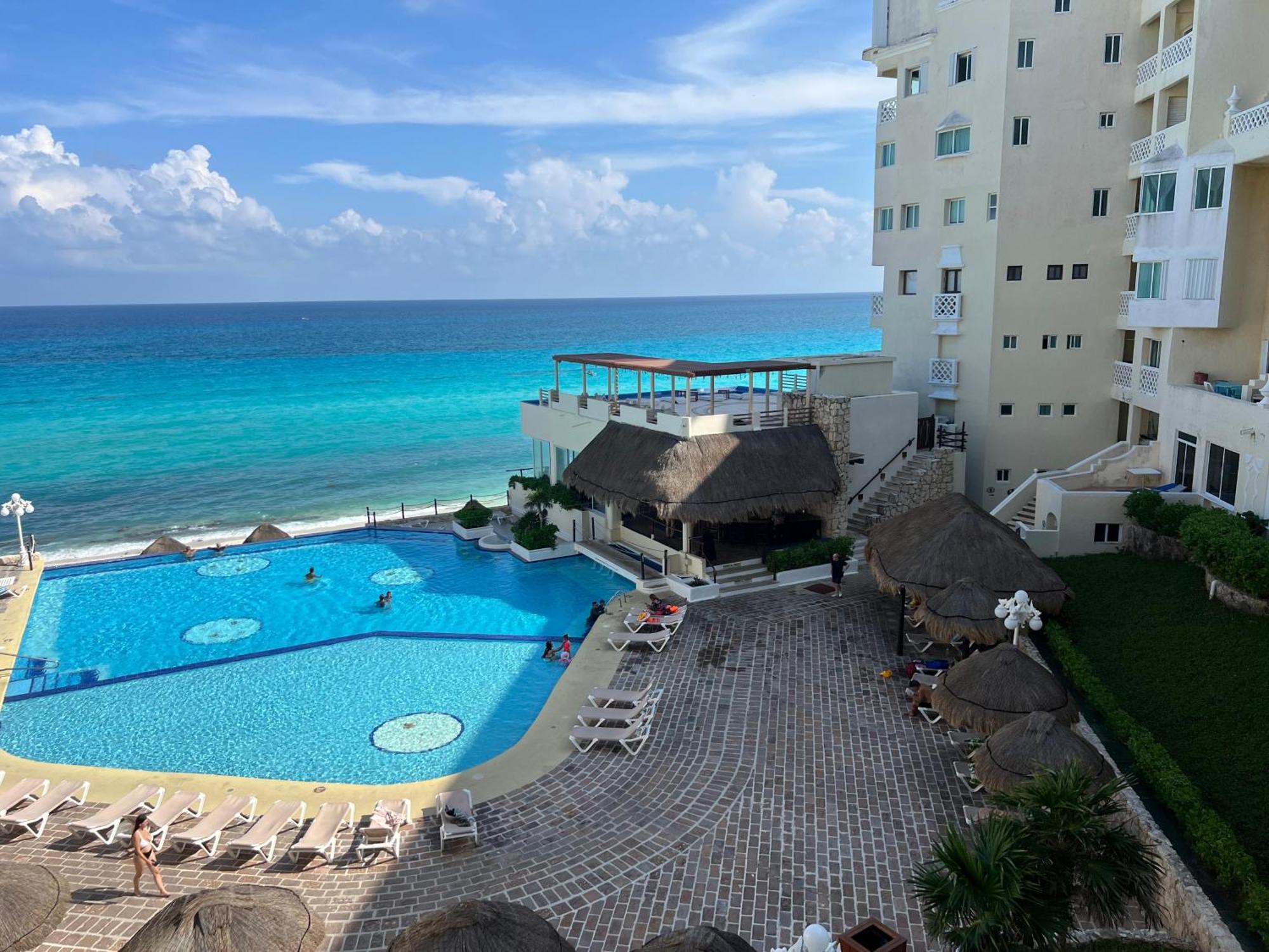 “Magic Sunrise At Cancun” Esterno foto